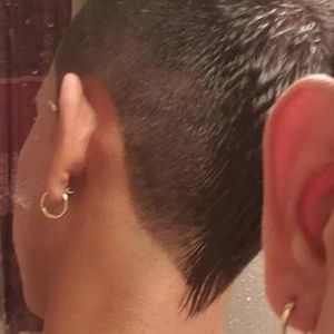 Meet your Posher, Enrique